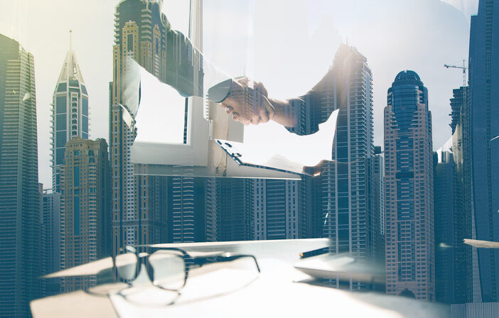Strategic vs. financial buyer